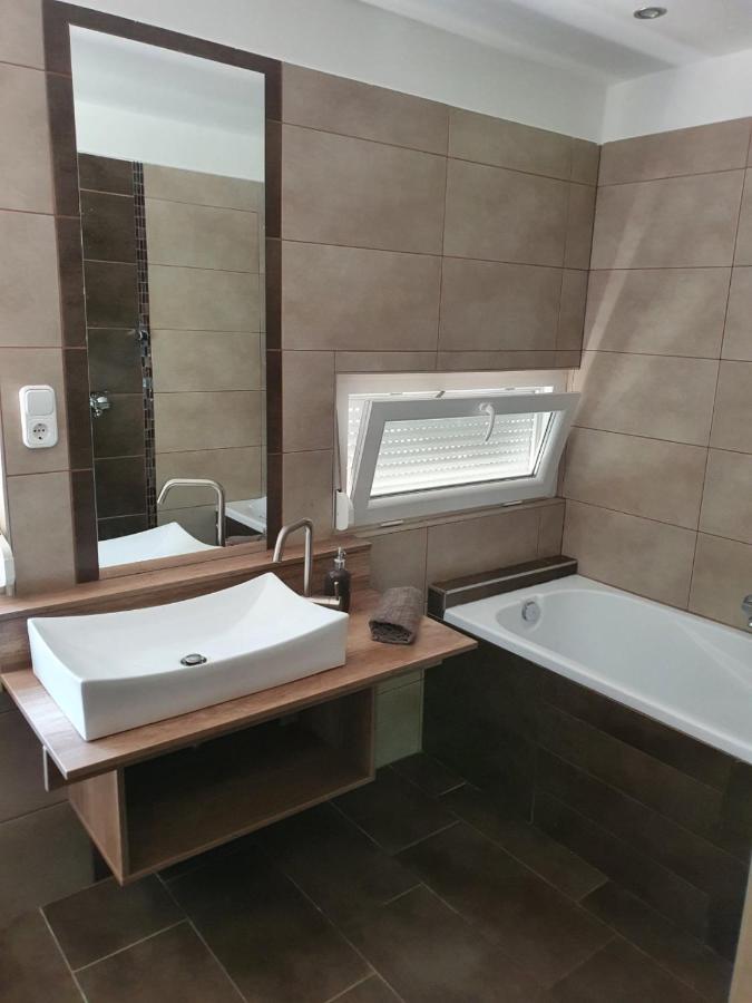 Happy Home Apartman Шиофок Экстерьер фото